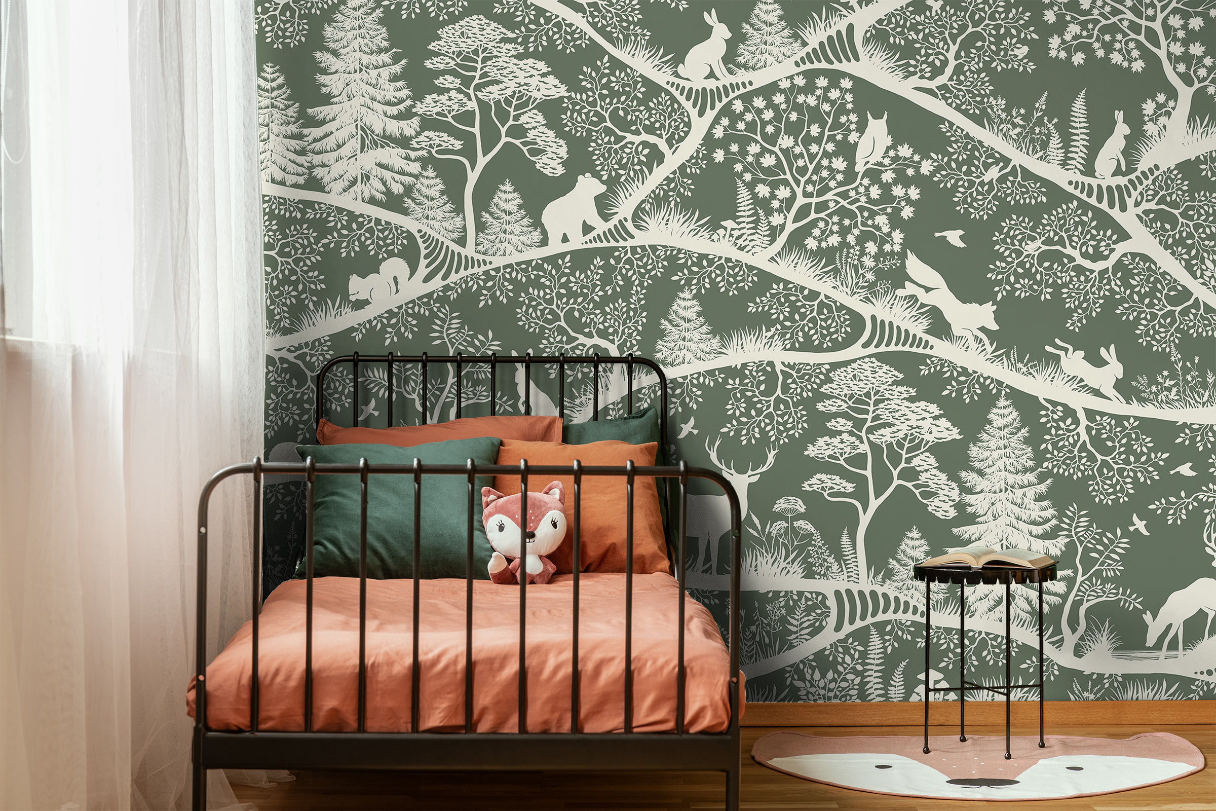 Nordic Nature in Green-White